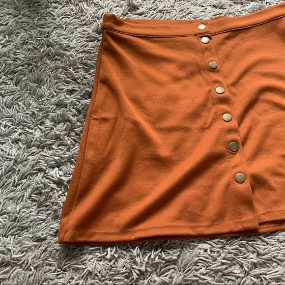 Forever 21// mini skirt size M - Picture 3 of 5